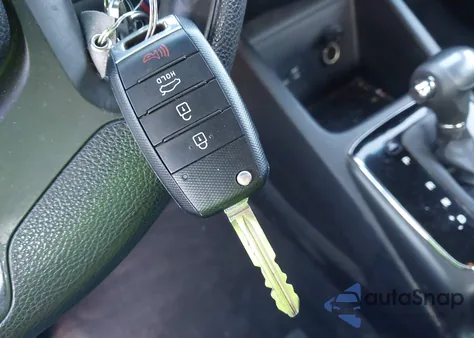 2017 Kia Forte Lx из США, поврежденный, VIN 3KPFK4A70HE068387